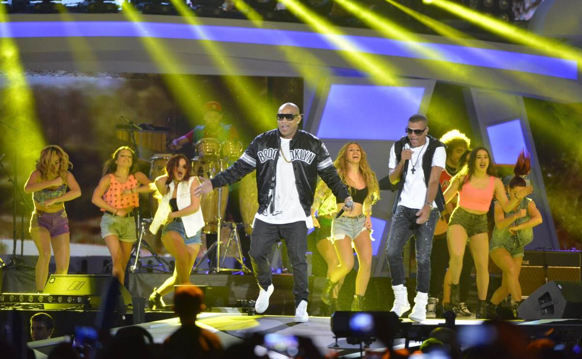 Gente de Zona en los Premios 40 Principales España Gente de Zona en los Premios 40 Principales España